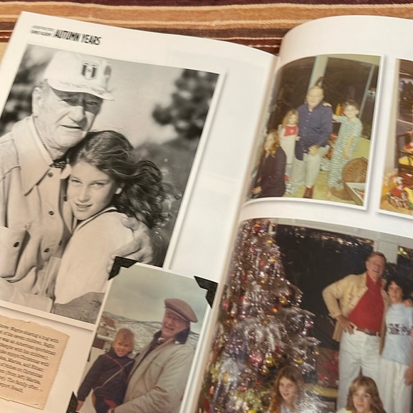 John Wayne Family Photo Album 2014 Special Collector’s Edition - Picture 8 of 9